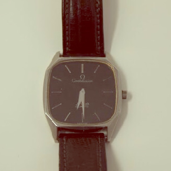 Omega Constellation Quartz Cal. 1330 34mm Vintage Black Dial Watch - Swiss Made - Picture 4 of 10